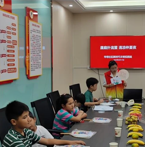 第五人格红夫人仲夏茶会扇子长什么样子_探秘〈第五人格〉红夫人仲夏茶会扇子，精致背后的优雅与神秘
