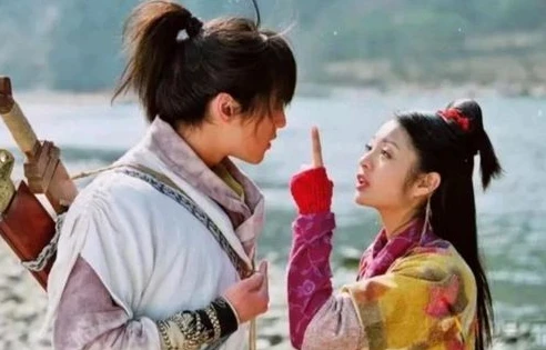 仙剑奇缘胡歌杨幂_杨幂胡歌,〈仙剑奇侠传〉中的仙侠传奇与难忘回忆