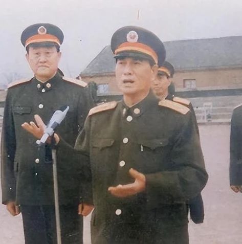 战争雷霆文件夹在哪_探寻〈战争雷霆手游〉官方正版文件，寻找游戏文件夹之旅