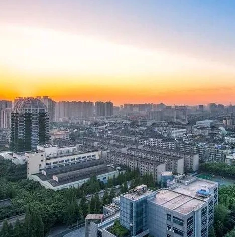 qq飞车哪里买号安全可靠_QQ飞车买号指南，安全可靠的购号渠道全解析
