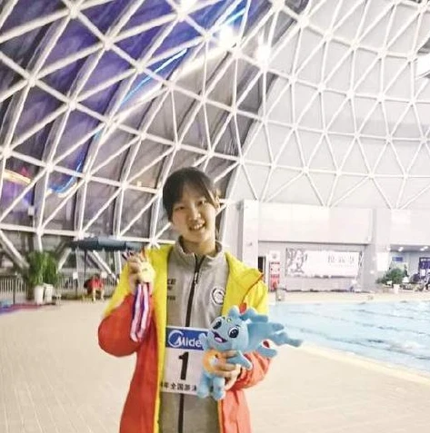 王者荣耀怎么玩新手教程视频教学_王者荣耀新手入门教程，从菜鸟到大神的蜕变之路（视频教学解析）