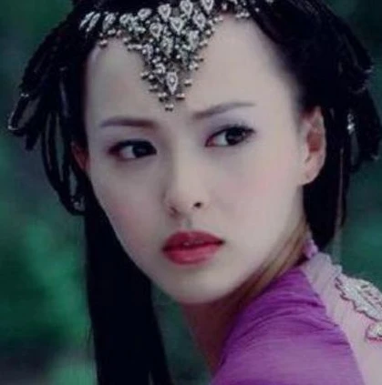 仙剑奇侠传中赵灵儿是什么身份_仙剑奇侠传中的赵灵儿，女娲后人的传奇一生