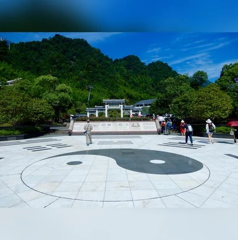 qq飞车云海哪里直播了_探寻QQ飞车云海的直播踪迹,高手的直播之旅