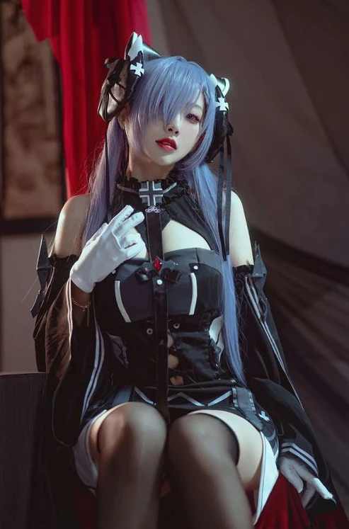 第五人格孽蜥cos_第五人格孽蜥,独特魅力的演绎与背后的故事——从Cosplay到角色深度剖析