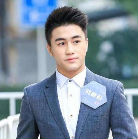 和平精英鲨鱼解说的故事是什么_和平精英鲨鱼解说，从无名小卒到王牌解说的热血征程