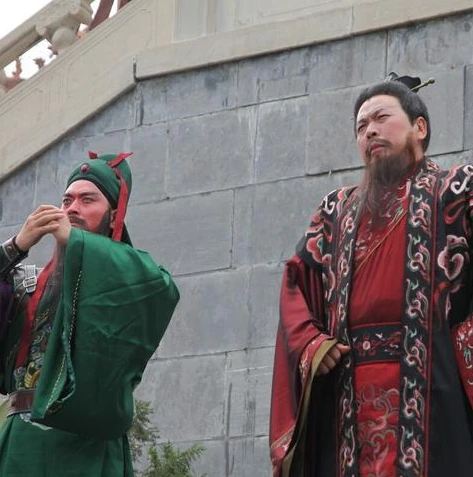三国杀移动版神司马懿_三国杀OL互通版神司马懿，智绝天下的隐忍与逆袭