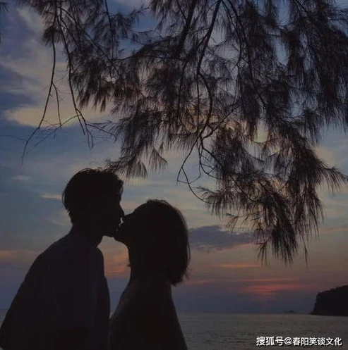 第五人格渔女精华宣传片_第五人格渔女精华,深海幽影下的神秘头像背后