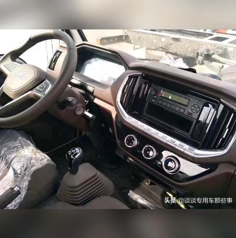 qq飞车锁胎是什么意思_QQ飞车锁胎教学，从原理到指法的全面解析