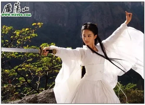 神雕侠侣 刘亦菲剧照高清图片大全_惊鸿仙子，刘亦菲版小龙女剧照中的绝美神韵