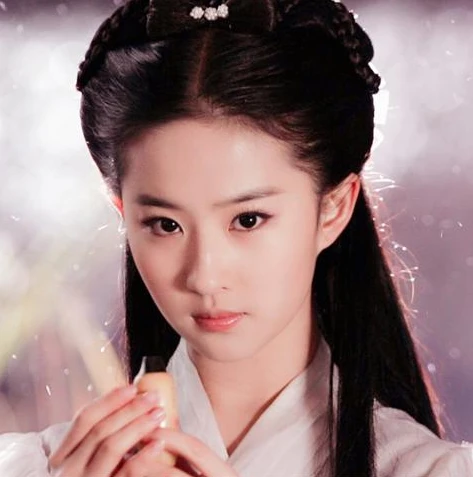 神雕侠侣刘亦菲演的谁_刘亦菲版〈神雕侠侣〉，刘亦菲饰演小龙女的惊艳演绎与经典呈现