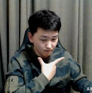 和平精英难言整局视频_难言占点竞技，和平精英中的热血激战与策略对决