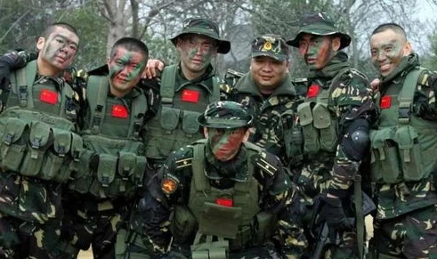 小五哥哥玩和平精英特种作战怎么玩_小五哥哥的和平精英特种作战超神之旅