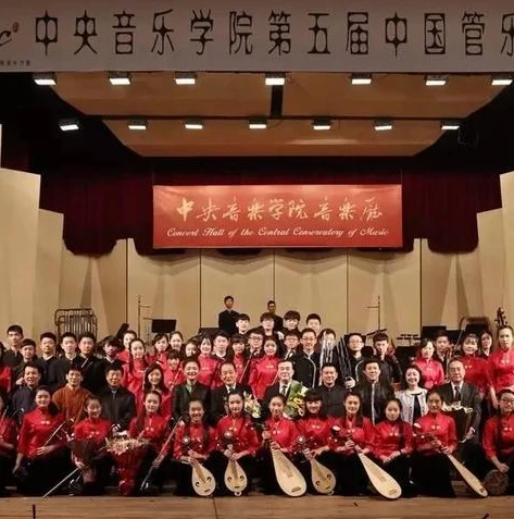 第五人格好听的音乐排行榜_第五人格，那些动人心弦的游戏音乐