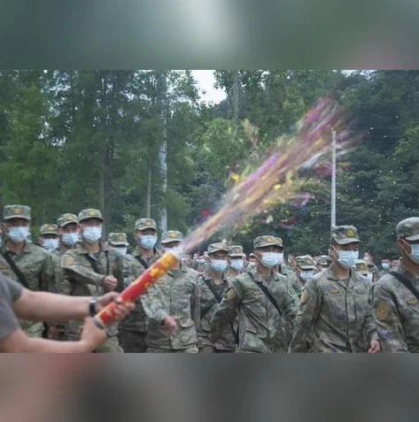 使命召唤新兵特惠礼包永久的吗能买吗_解析使命召唤新兵特惠礼包，是否永久？是否值得购买？