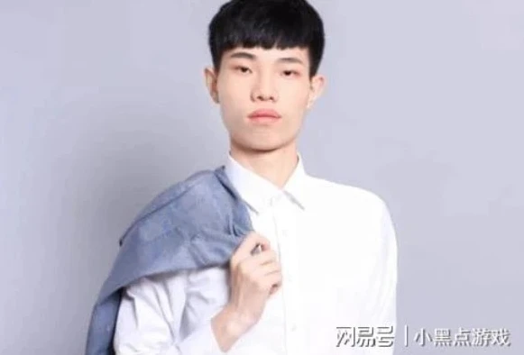 和平精英主播鲨鱼在哪个平台直播_和平精英主播鲨鱼，直播平台与独特直播风格的深度解析