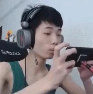 和平精英鲨鱼怎么了_和平精英掉大分？鲨鱼教你应对之道