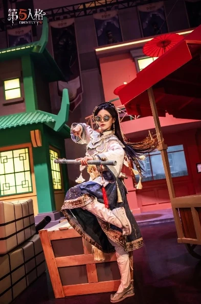 第五人格cos漫展全员出动了_第五人格cos漫展，全员出动的梦幻盛宴