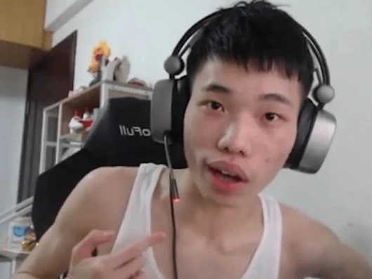 和平精英鲨鱼哟17杀_和平精英，鲨鱼哟17杀背后的大起大落——掉大分崩溃名场面全解析