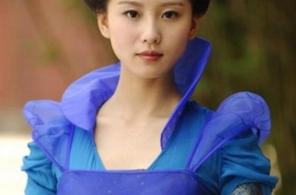 仙剑奇侠传新的开始问答答案龙葵_龙葵，仙剑中的一抹幽蓝深情