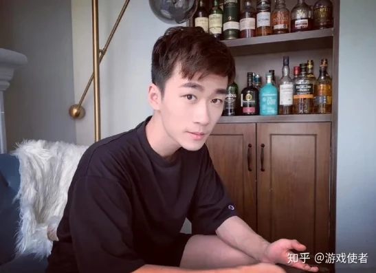 和平精英天成主播长什么样_探秘和平精英主播天成，颜值与实力并存的游戏大神